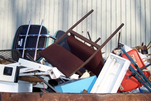 Benefits of using skip hire services for waste management