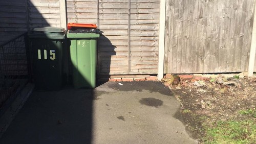 Customer utilizing a domestic skip for home renovation in Ruislip